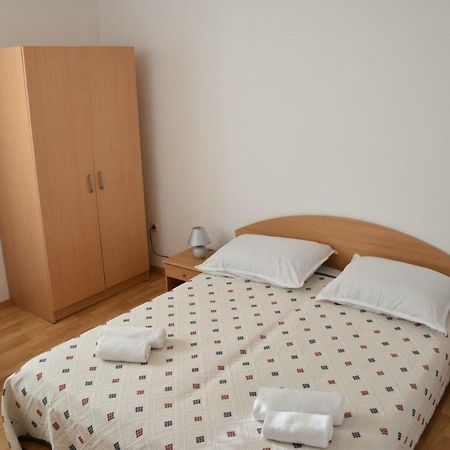 Ferienwohnung Mauro Ražanac Exterior foto