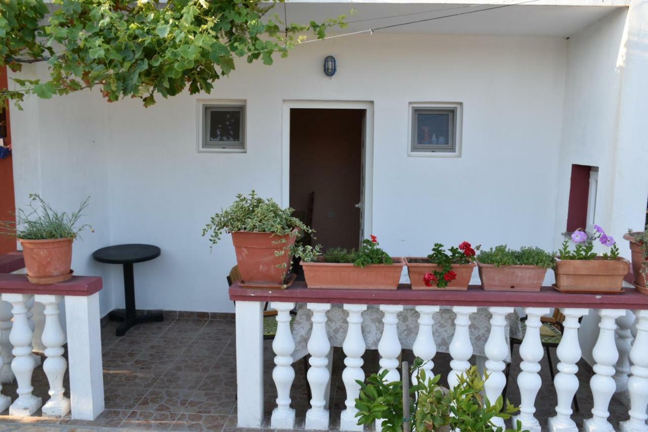 Ferienwohnung Mauro Ražanac Exterior foto