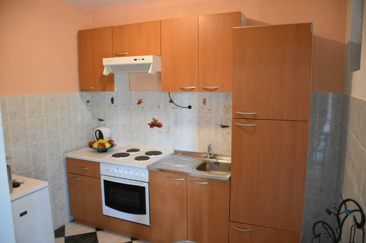 Ferienwohnung Mauro Ražanac Exterior foto